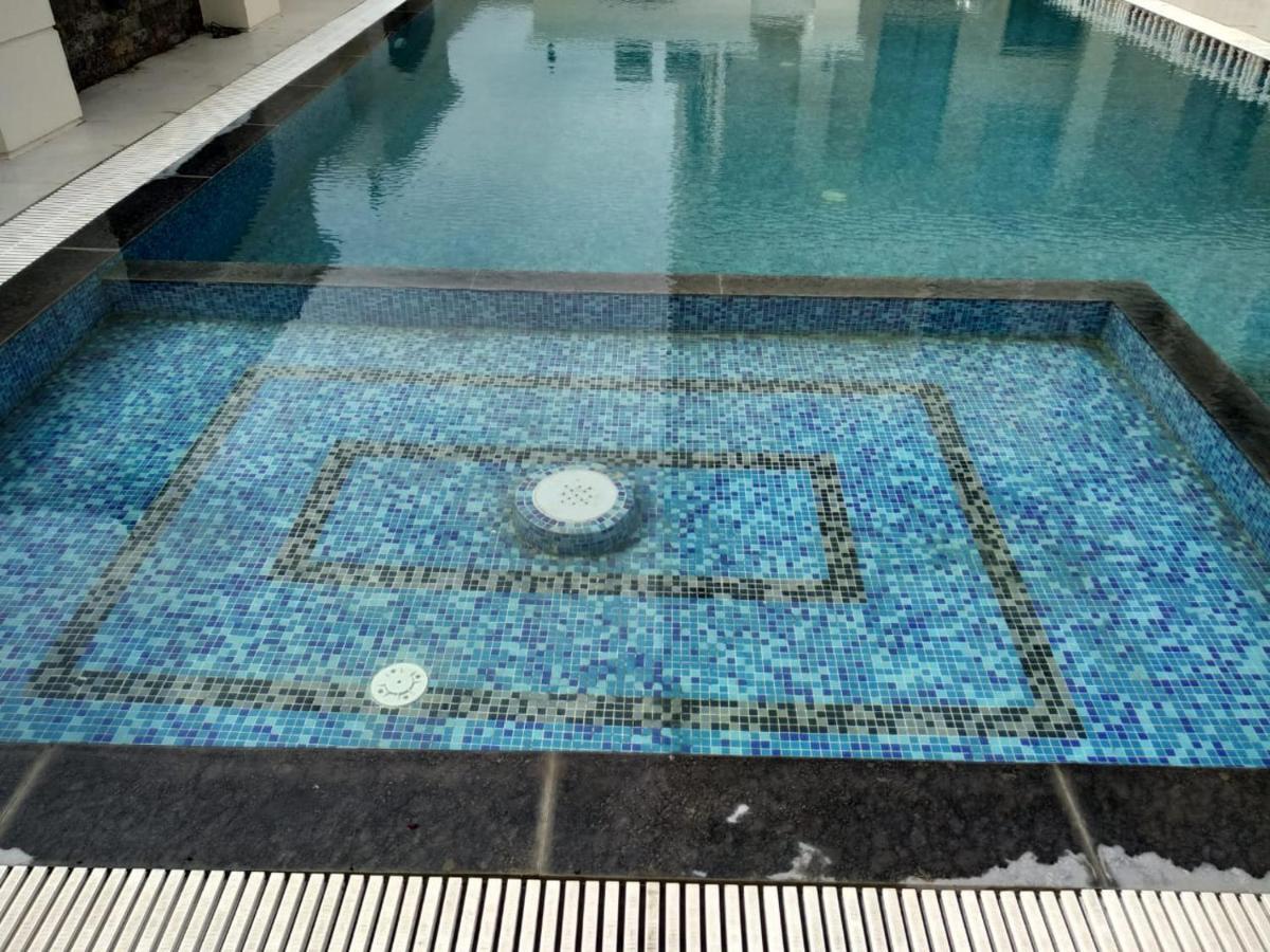 Regenta Central Indore Exterior foto